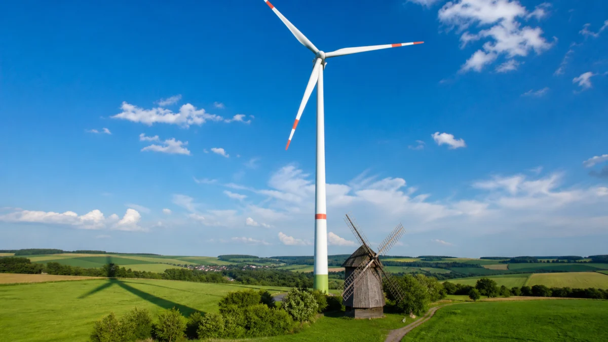 Hightech mit Mittelalter-Prinzip: Physiker rechnet mit Windkraft ab