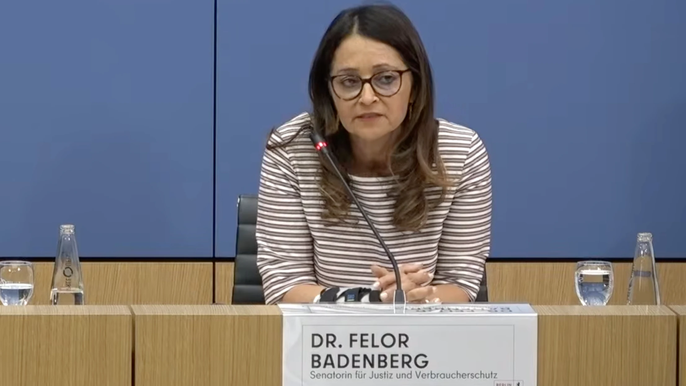 Schwerster Plagiatsfall seit Guttenberg: Berlins Justizsenatorin Badenberg soll Doktorarbeit abgeschrieben haben